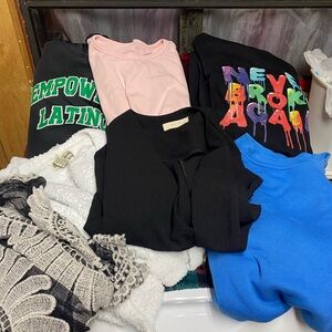 6 sweaters size large